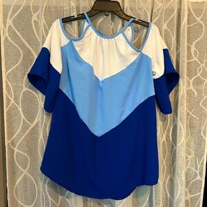 Chic Soul Off the shoulder tri colored blue blouse Plus Size 1x Never Worn